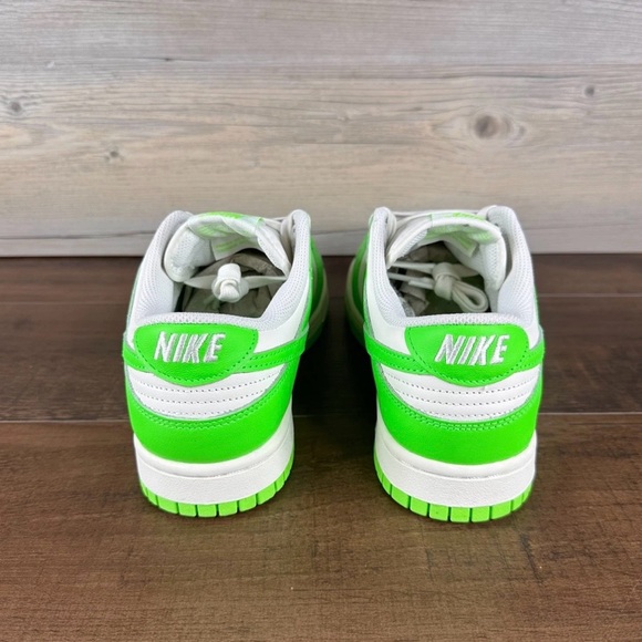 Nike Dunks - Picture 4 of 6